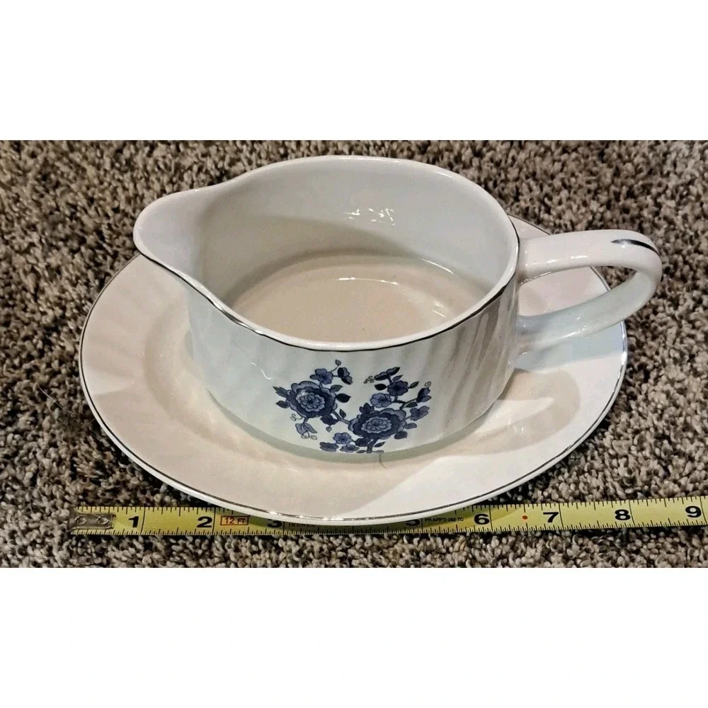 Royal Blue Ironstone Enoch Wedgwood England Gravy Boat w Underplate Pre-owned